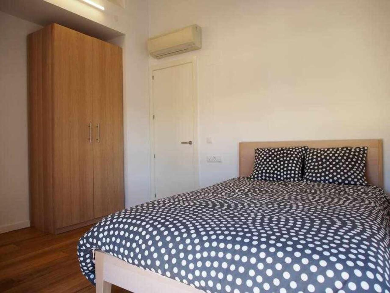 Stunning Apartment W Amazing Views In Girona Exterior photo