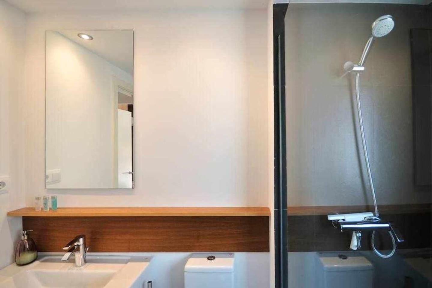 Stunning Apartment W Amazing Views In Girona Exterior photo