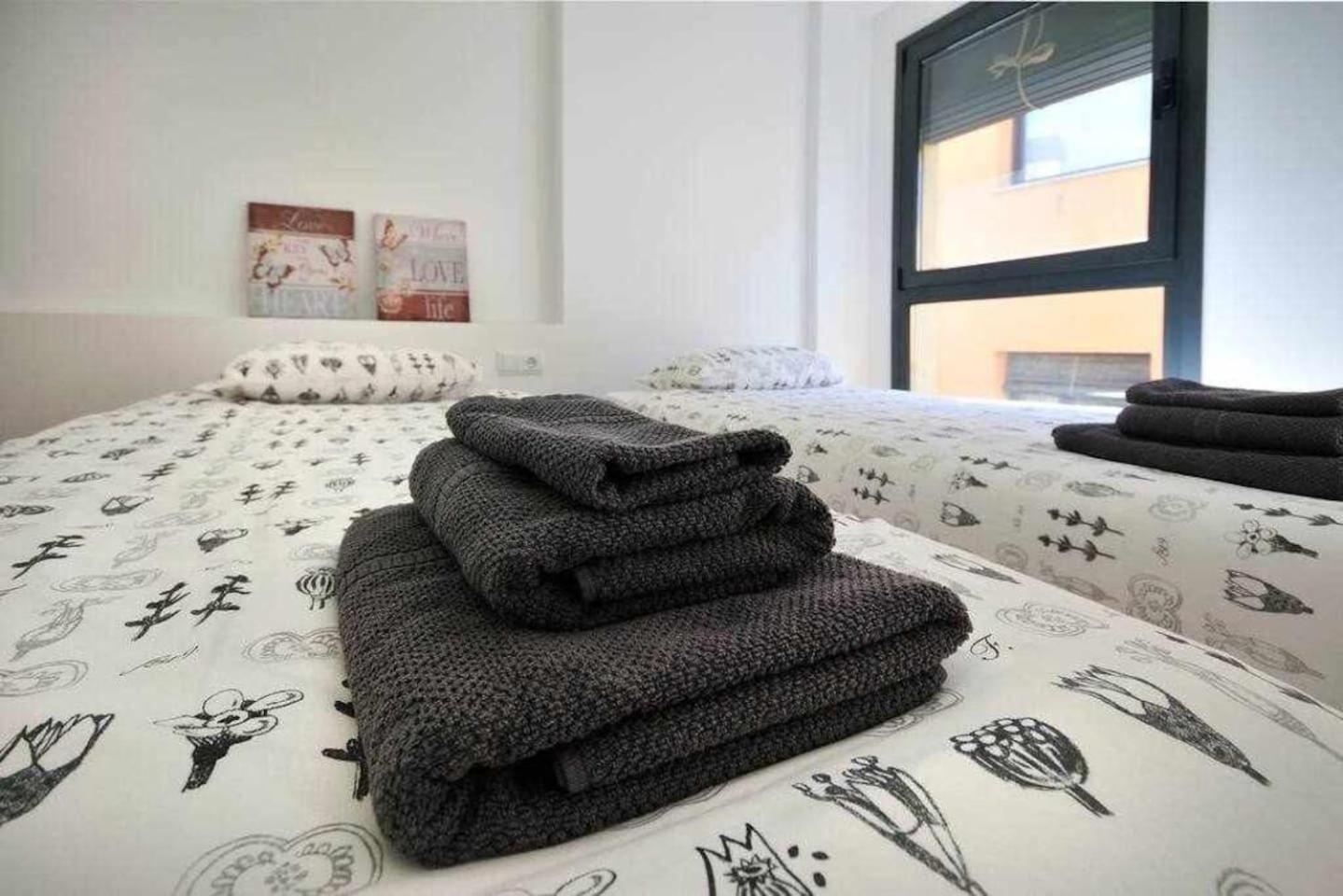 Stunning Apartment W Amazing Views In Girona Exterior photo